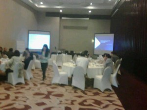 rental LCD screen infocus, sewa proyektor projector infokus